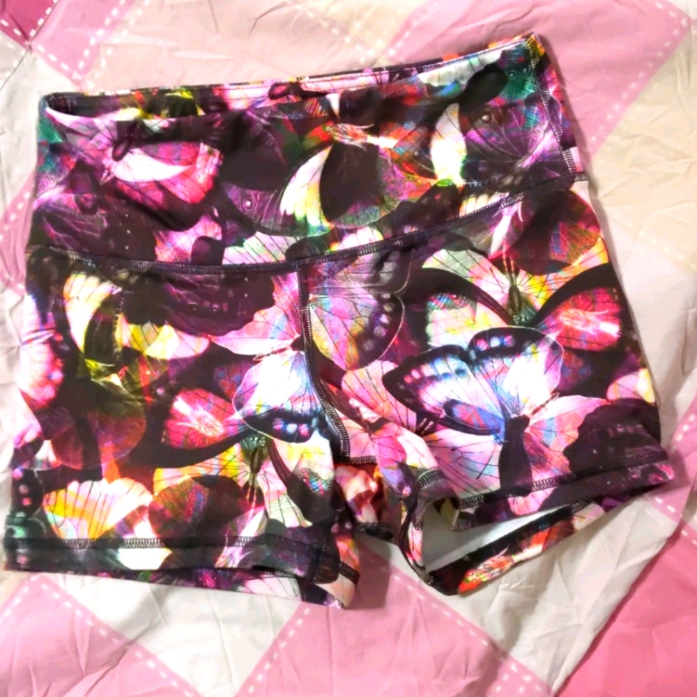 Fleo Butterfly Daydream  Power High Rise Shorts